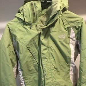 Women’s green north face ski jacket